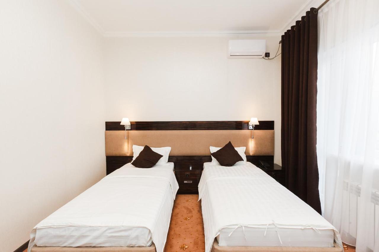 Beluga Hotel Atyrau Luaran gambar