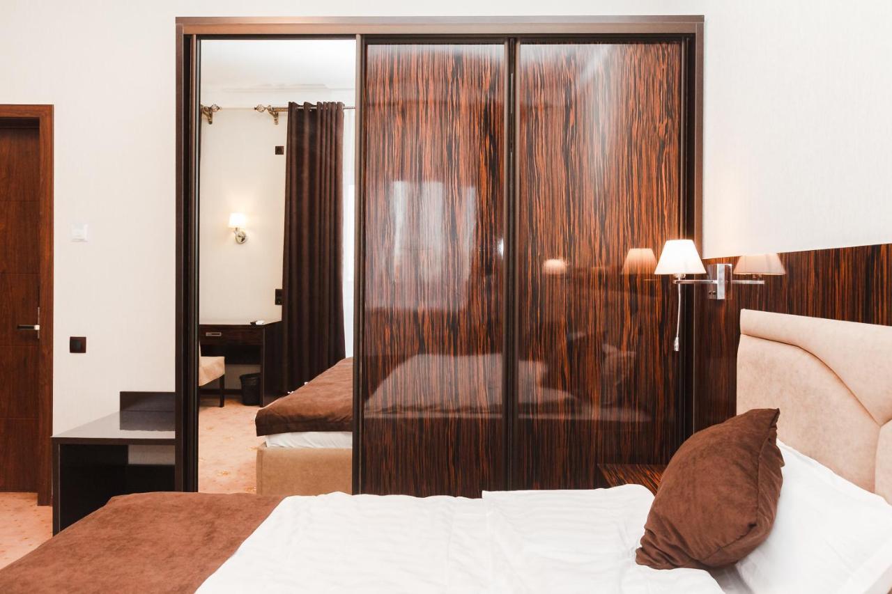 Beluga Hotel Atyrau Luaran gambar